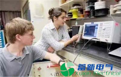 稱職的程控直流電源電路開發(fā)工程師的英文水平標(biāo)準(zhǔn)該達(dá)到什么程度？